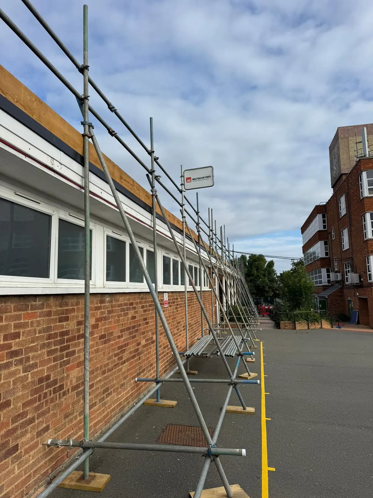 Roof Edge Protection for Lord Grey Academy, Bletchley